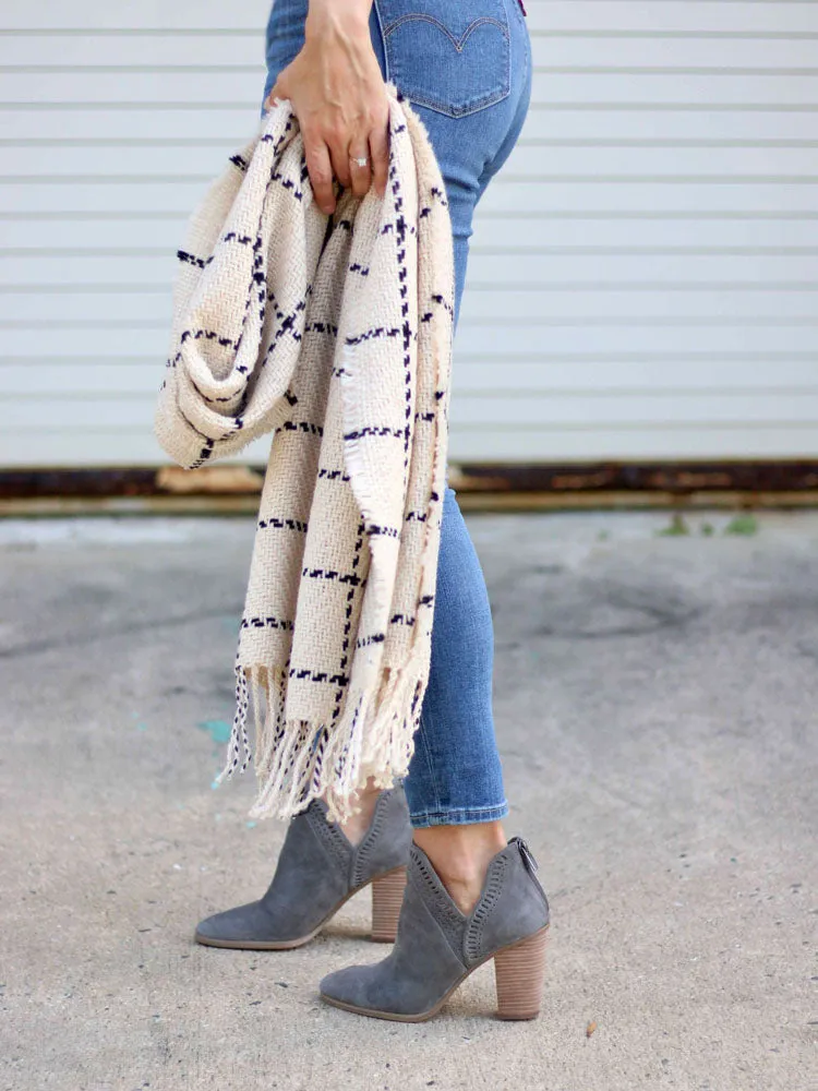 Chunky Knit Grid Scarves Beige